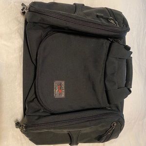 TOM BIHN Aeronaut 30